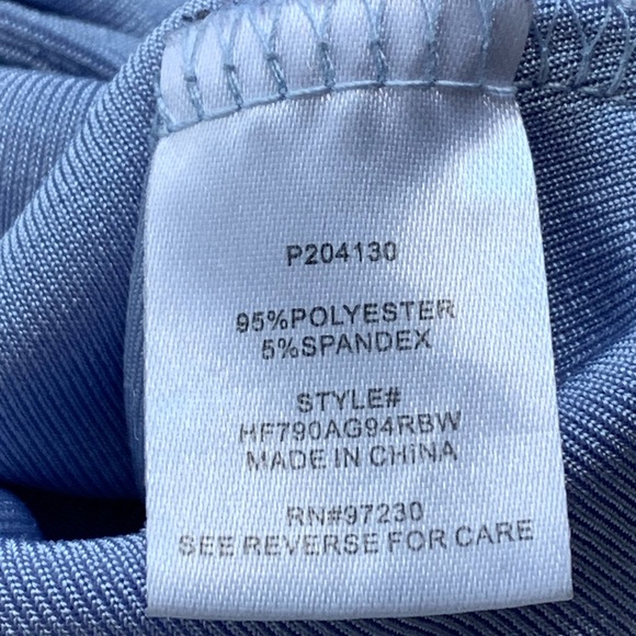 ALMOST FAMOUS Light Blue Long Sleeve Tie Front Tortoise Ring Crop Top Shirt - Picture 7 of 8